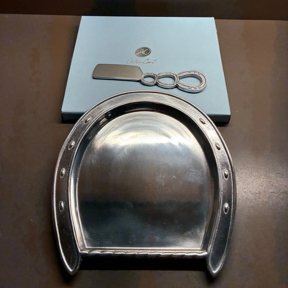 Arthur Court Vintage Horseshoe Plate with Server in box serving tray w spreader